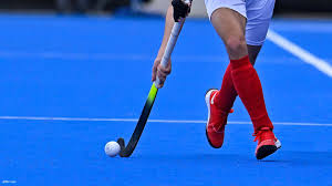 Taller de hockey en el Colegio San Javier